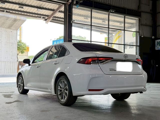 TOYOTA豐田 ALTIS  第3張相片