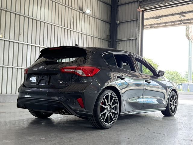 FORD福特 FOCUS  第3張相片