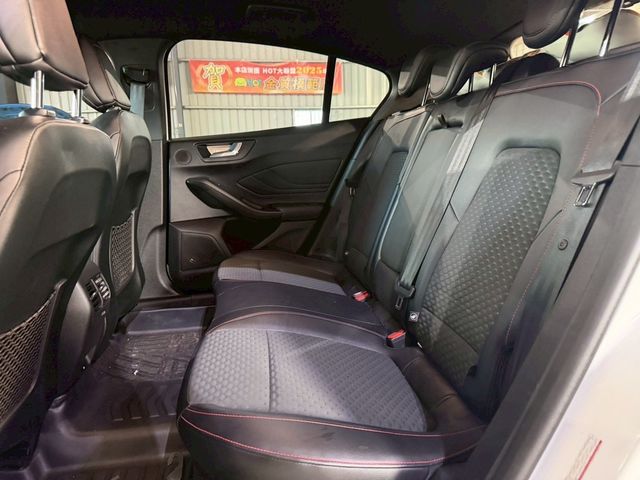 FORD福特 FOCUS  第6張相片
