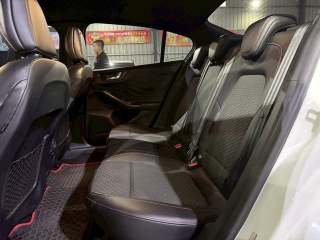 FORD福特 FOCUS  第6張相片