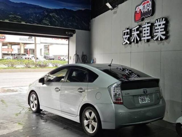 TOYOTA豐田 PRIUS  第2張相片