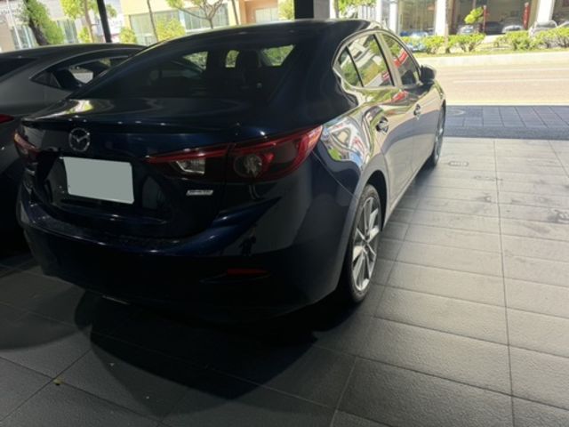 MAZDA馬自達 MAZDA 3  第4張相片