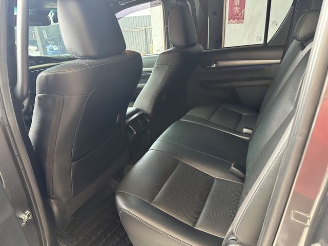 2021 4WD  第10張相片
