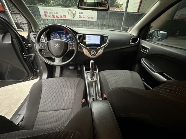 2018年1.0省油省稅都會小車  第7張相片