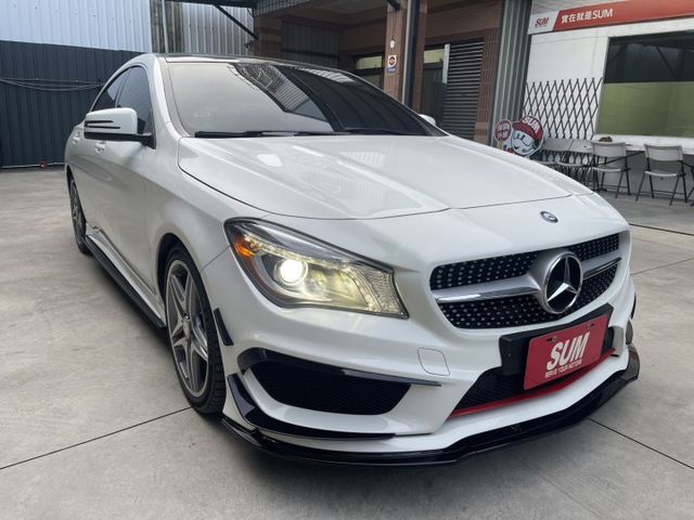 2014年CLA250 原鈑件AMG 全景天窗 電動椅 快撥 全車已改裝好了  第9張相片