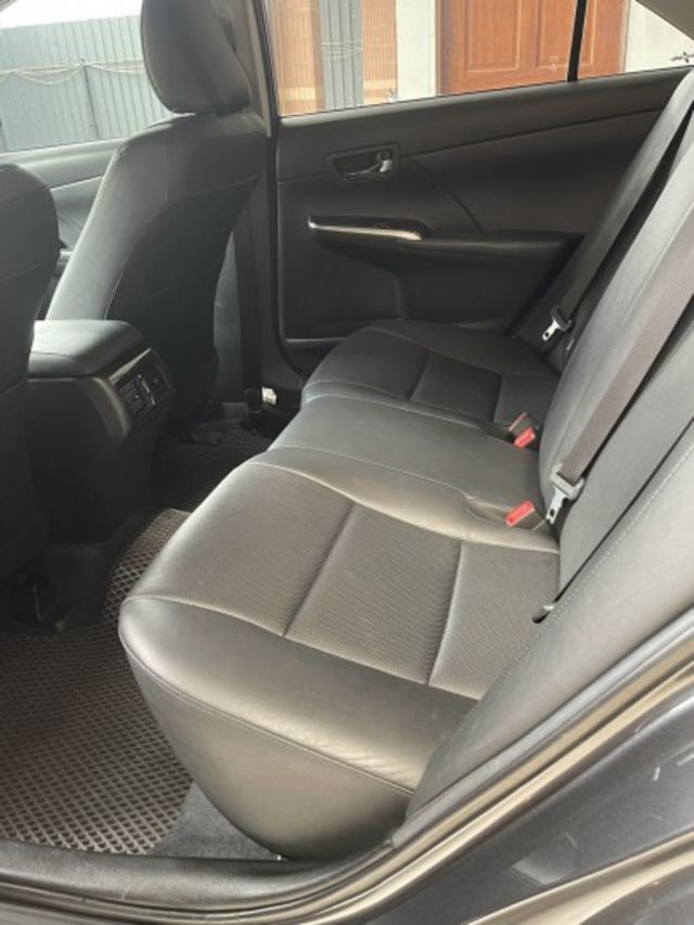 2017年CAMRY挑戰全網最低里程 一手 原鈑件 整備中  第13張相片