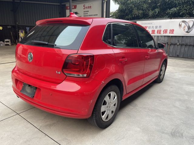 2010 POLO  第4張相片