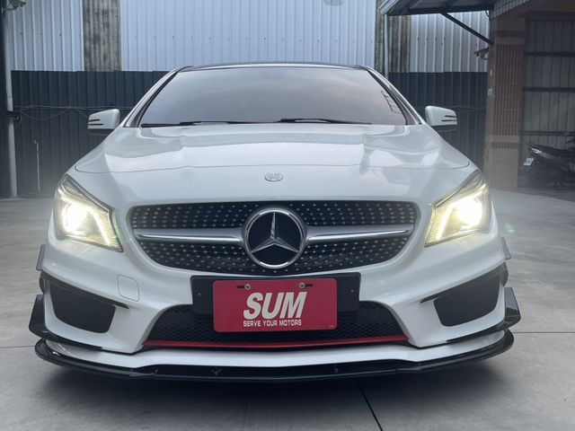 2014年CLA250 低里程 認證車 AMG 全景天窗 電動椅 快撥 全車已改裝好了  第4張相片