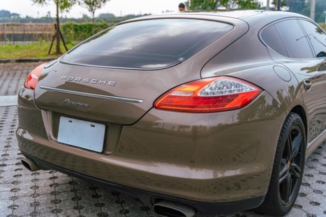 PORSCHE保時捷 PANAMERA  第6張相片