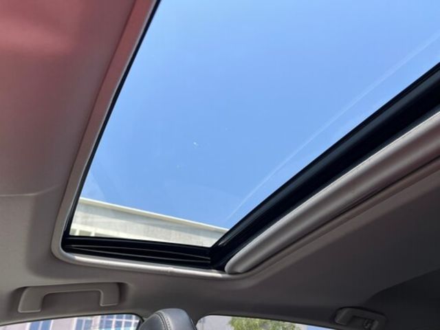 TOYOTA豐田 RAV4  第5張相片