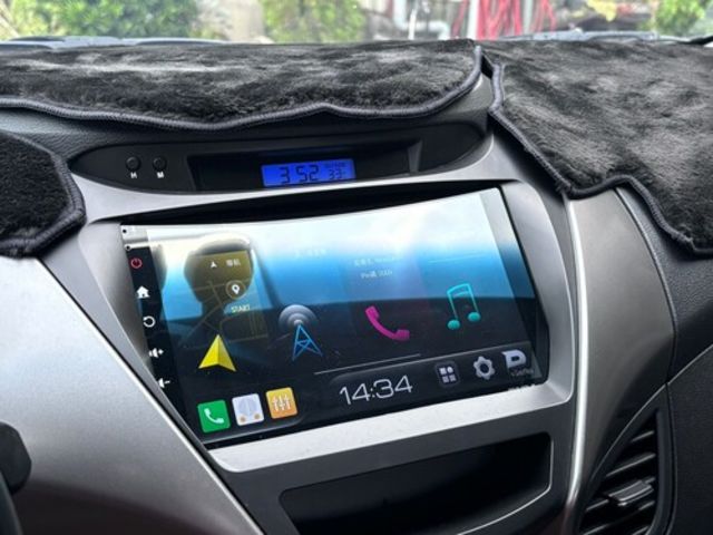 HYUNDAI現代 ELANTRA  第7張相片