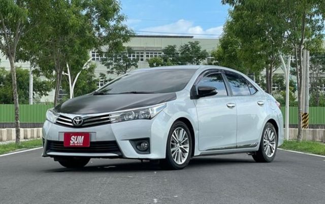 Toyota 豐田 ALTIS  第1張相片