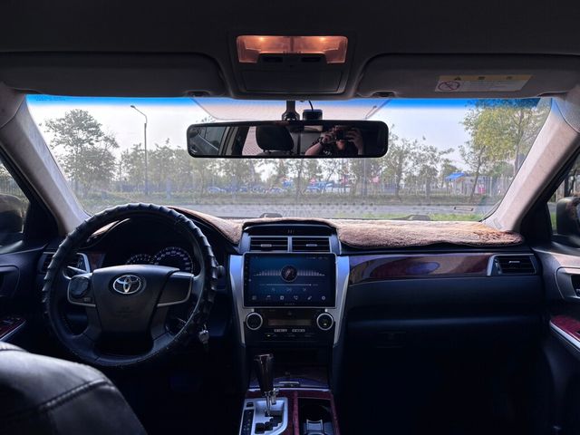 TOYOTA豐田 CAMRY  第5張相片