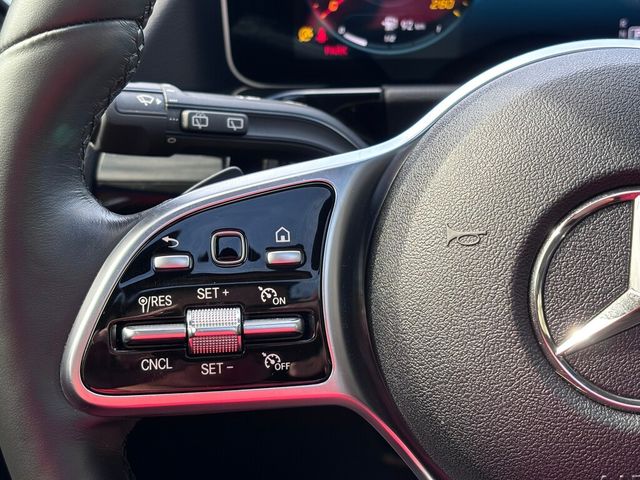M-BENZ賓士 GLA250  第11張相片
