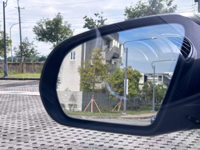 M-BENZ賓士 GLA250  第18張相片