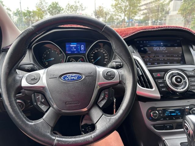 FORD福特 FOCUS  第6張相片