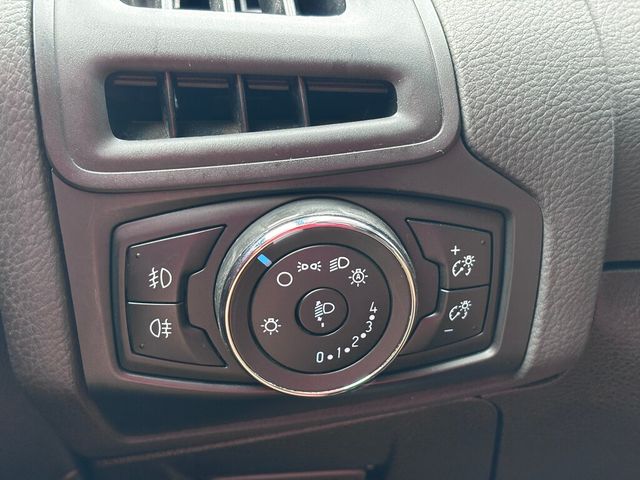 FORD福特 FOCUS  第11張相片