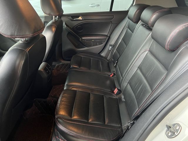 VOLKSWAGEN福斯 GOLF  第7張相片