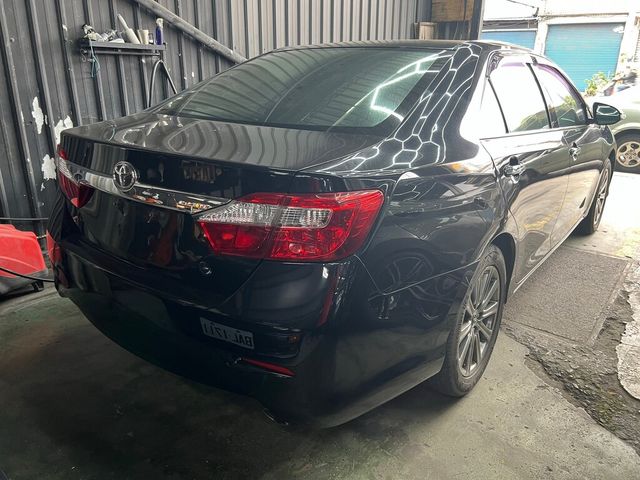 TOYOTA豐田 CAMRY  第2張相片