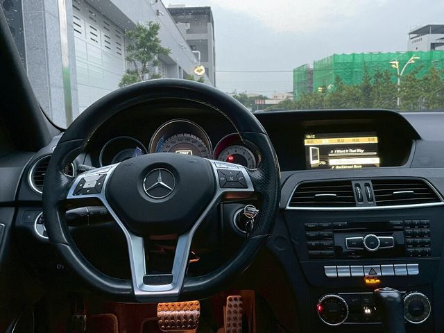 M-BENZ賓士 C250  第4張相片
