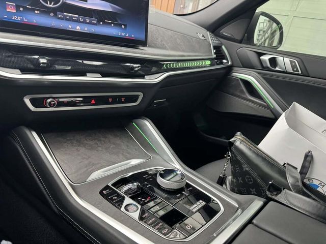 BMW寶馬 X6 XDRIVE40I  第15張相片