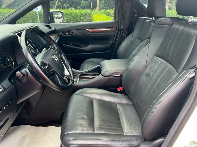 TOYOTA豐田 ALPHARD  第7張相片