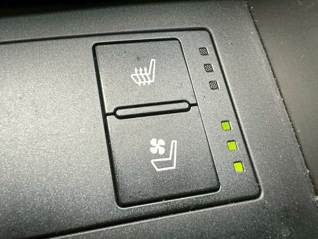LEXUS凌志 IS200T  第9張相片
