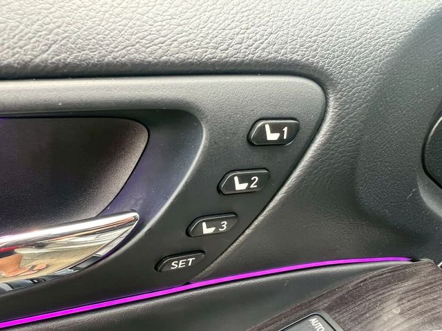 LEXUS凌志 IS200T  第14張相片