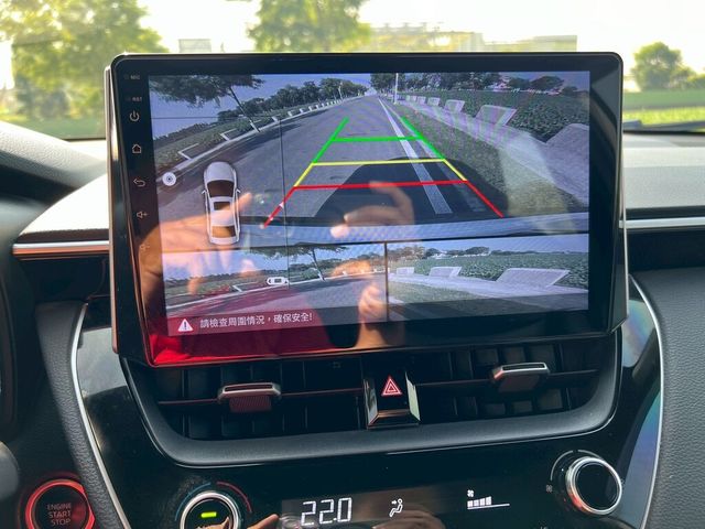 TOYOTA豐田 COROLLA CROSS  第13張相片