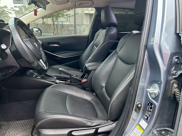 TOYOTA豐田 ALTIS  第5張相片