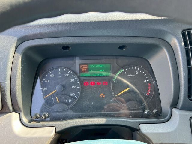 MITSUBISHI三菱 CANTER  第8張相片