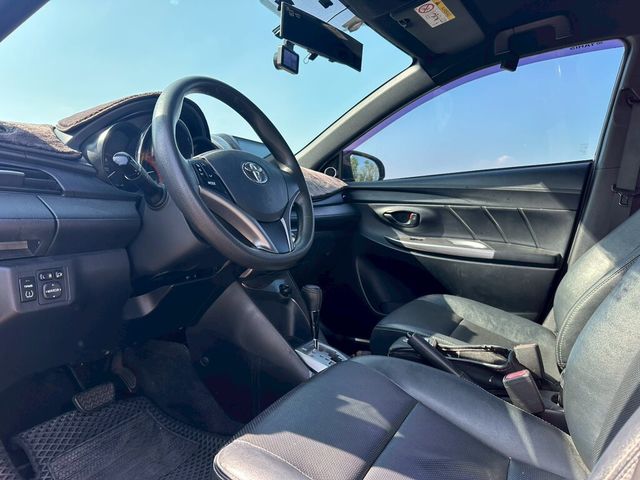 TOYOTA豐田 YARIS  第4張相片