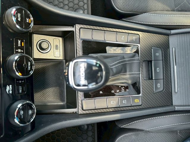 SKODA司科達 SUPERB COMBI  第9張相片