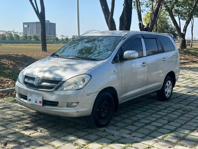 TOYOTA豐田 INNOVA  第1張相片