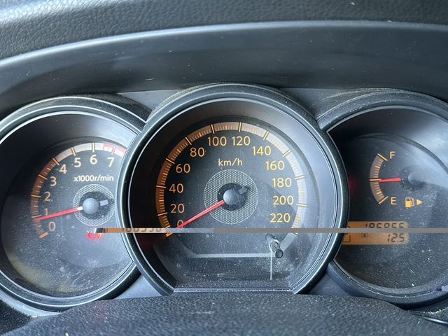 NISSAN日產 LIVINA  第11張相片