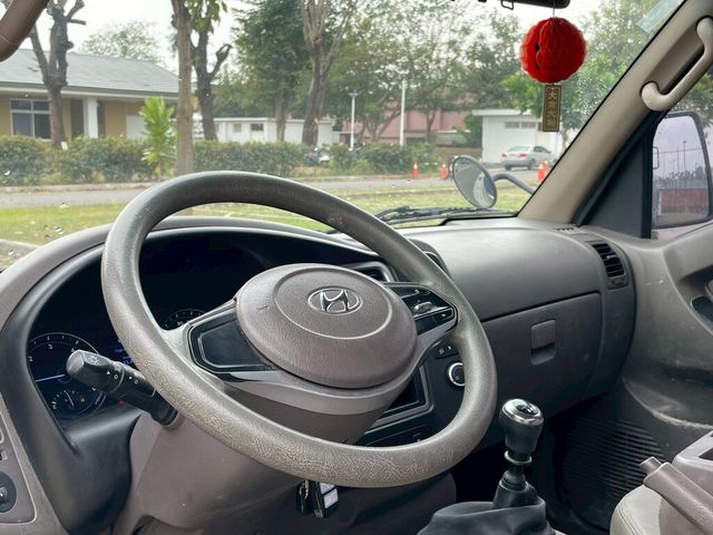 HYUNDAI現代 PORTER  第3張相片