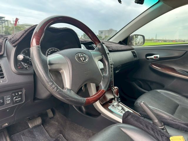 TOYOTA豐田 ALTIS  第6張相片