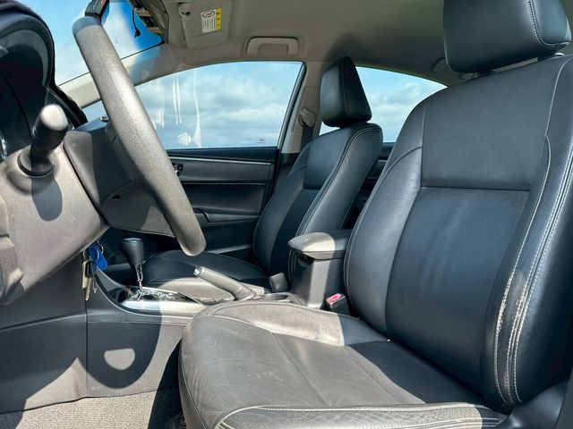 TOYOTA豐田 ALTIS  第7張相片