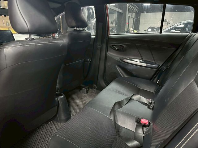 TOYOTA豐田 YARIS  第3張相片