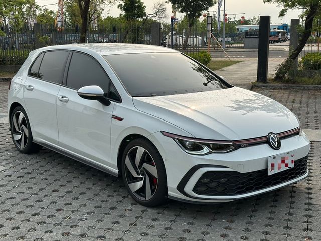 VOLKSWAGEN福斯 GOLF GTI  第2張相片