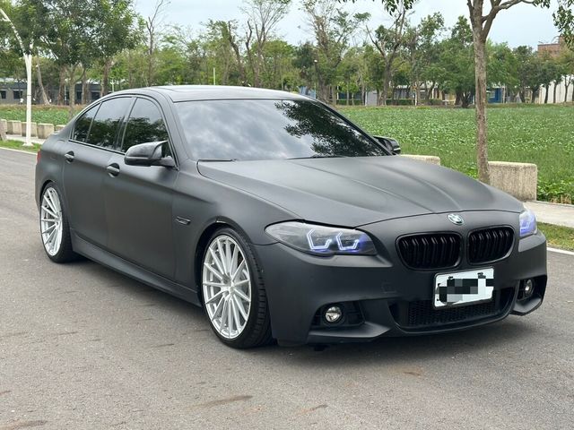 BMW寶馬 520I  第2張相片