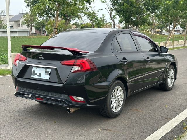 MITSUBISHI三菱 GRAND LANCER  第3張相片