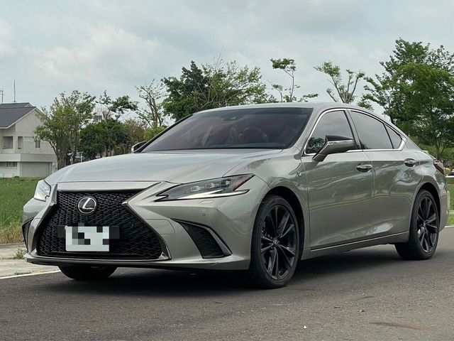LEXUS凌志 ES250  第1張相片