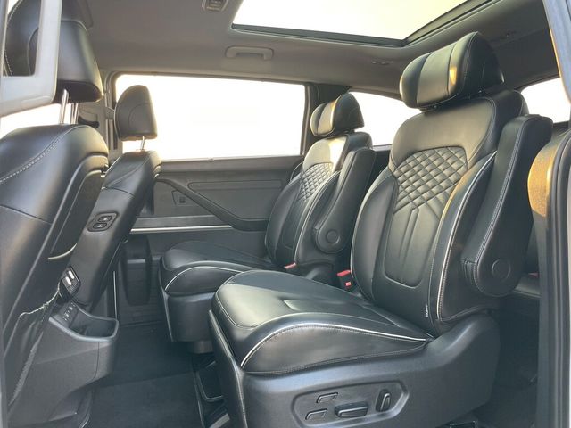 HYUNDAI現代 CUSTIN  第6張相片