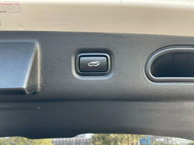 HYUNDAI現代 CUSTIN  第11張相片