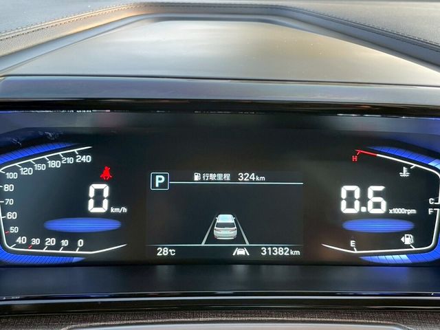 HYUNDAI現代 CUSTIN  第13張相片