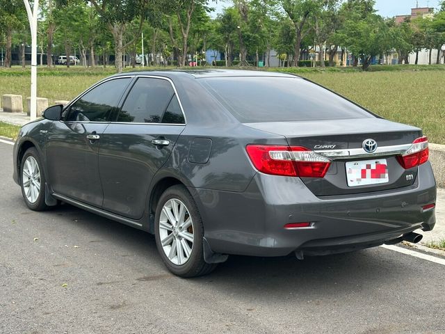 TOYOTA豐田 CAMRY HYBRID  第4張相片