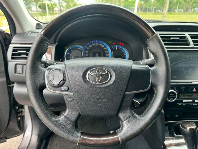 TOYOTA豐田 CAMRY HYBRID  第5張相片