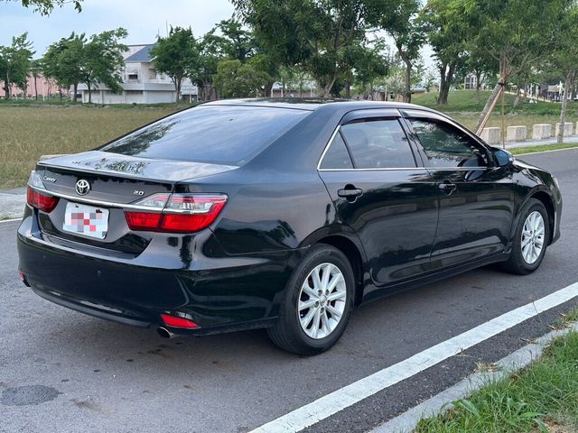 TOYOTA豐田 CAMRY  第2張相片