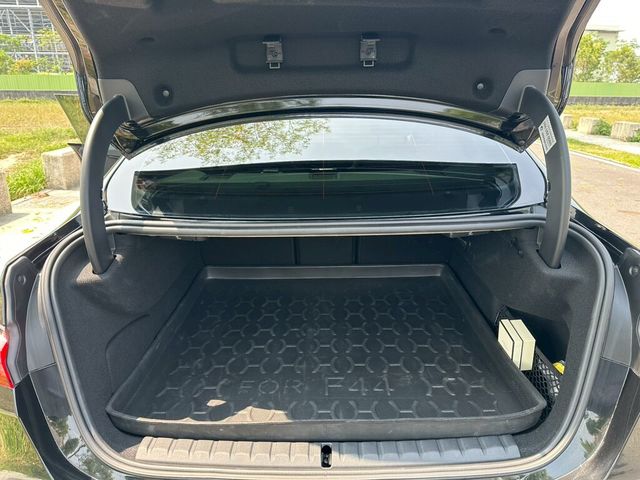 BMW寶馬 218I  第13張相片